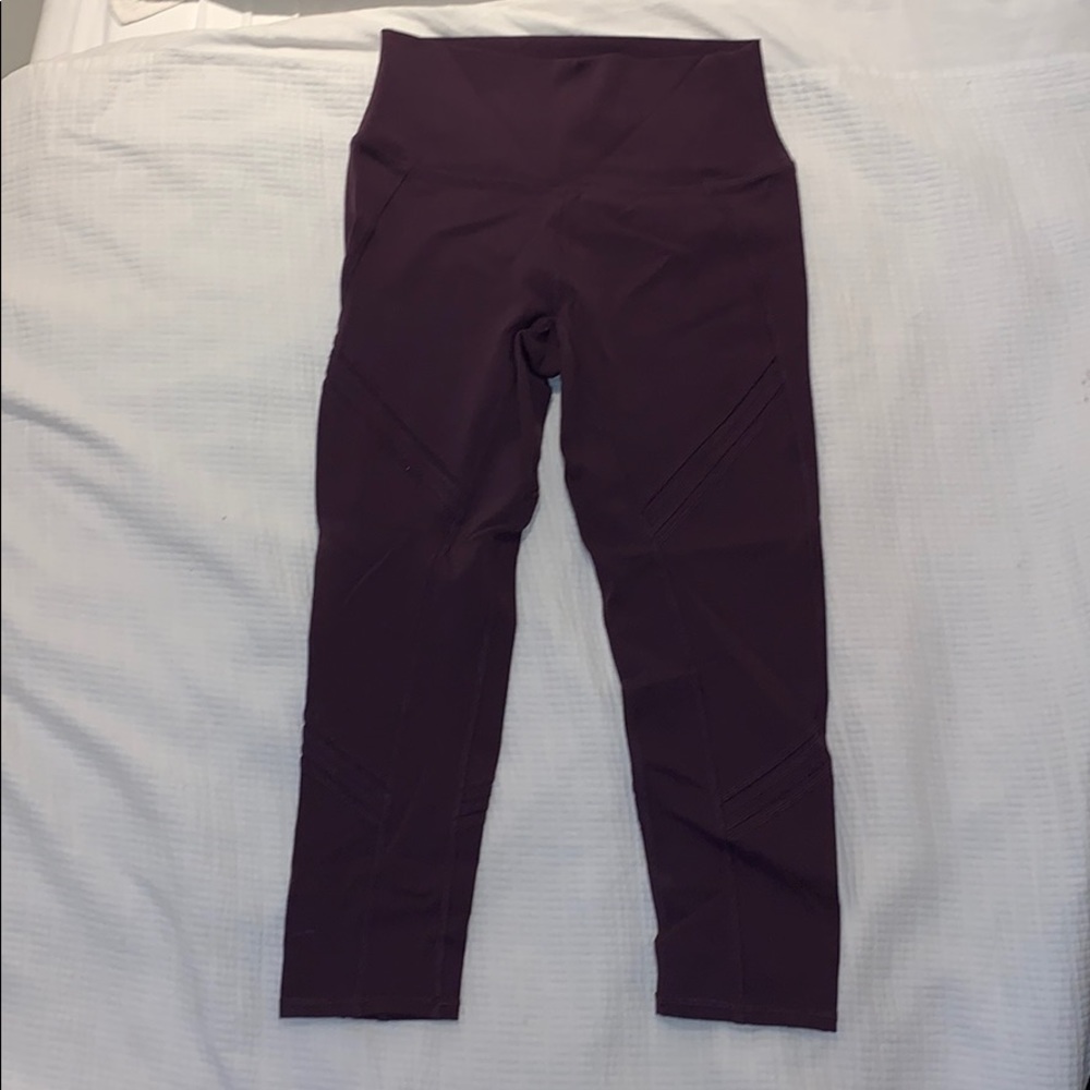 ALO Yoga Capri Legging